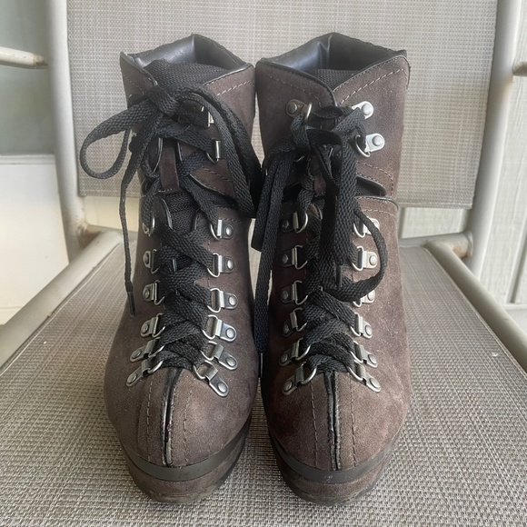 XHILARATION HIGH HEELED PLATFORM HIKING LACE UP BOOTS - Picture 5 of 11